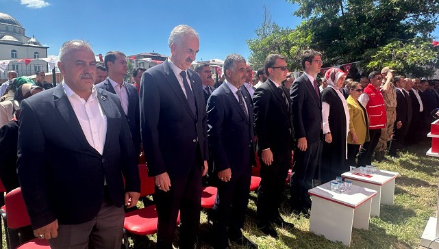 Erciş'te Kızılay Sosyal Destek Merkezi açıldı
