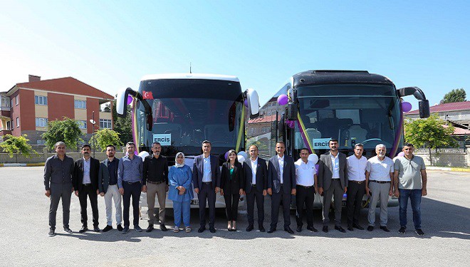 Van-Erciş otobüs seferleri Eşbaşkanların katılımıyla başladı