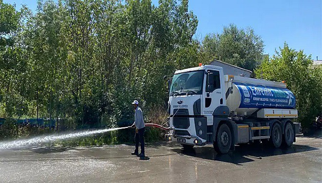 Tarihi Şamran kanalı ve çevresi belediye tarafından temizlendi