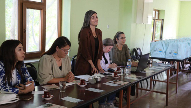 Gevaşlı berivanlara zoonotik hastalıklarla ilgili eğitim semineri