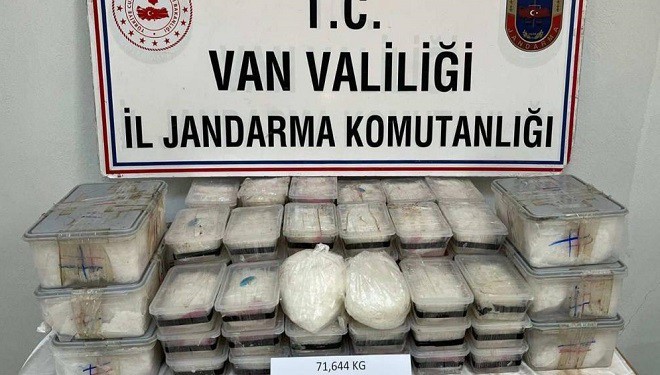 Van’da 71 kilo 629 gram metamfetamin