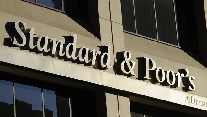 Standard & Poor's, Türkiye'nin kredi notunu yükseltti